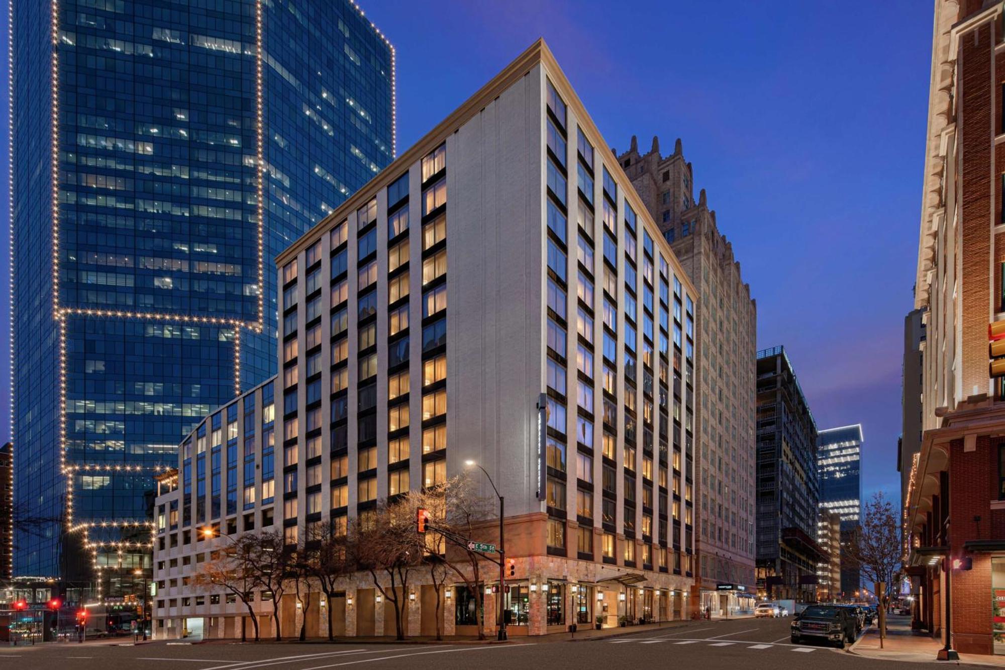 เอมบาสซี สวีท โฮเต็ล ฟอร์ตเวิร์ธ ดาวน์ทาวน์ Hotel ฟอร์ตเวิร์ท ภายนอก รูปภาพ