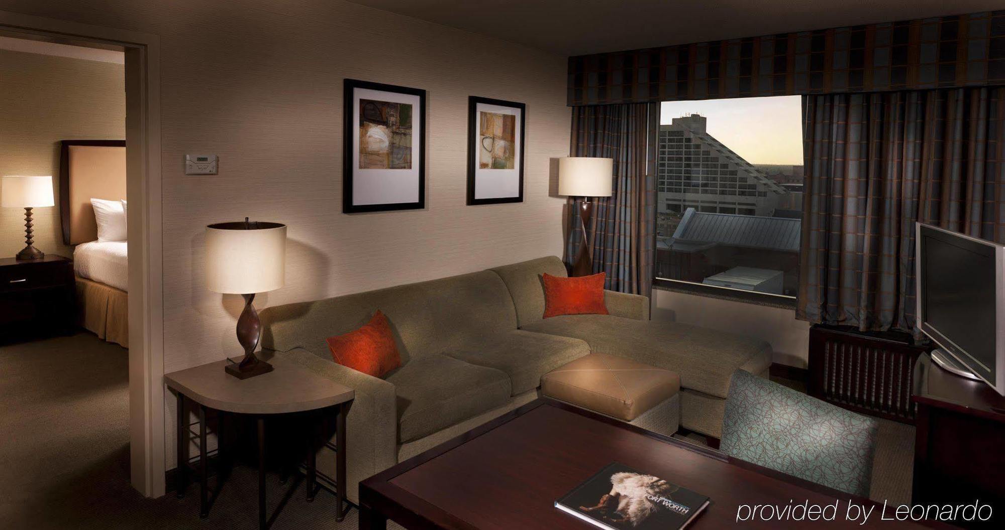 เอมบาสซี สวีท โฮเต็ล ฟอร์ตเวิร์ธ ดาวน์ทาวน์ Hotel ฟอร์ตเวิร์ท ห้อง รูปภาพ